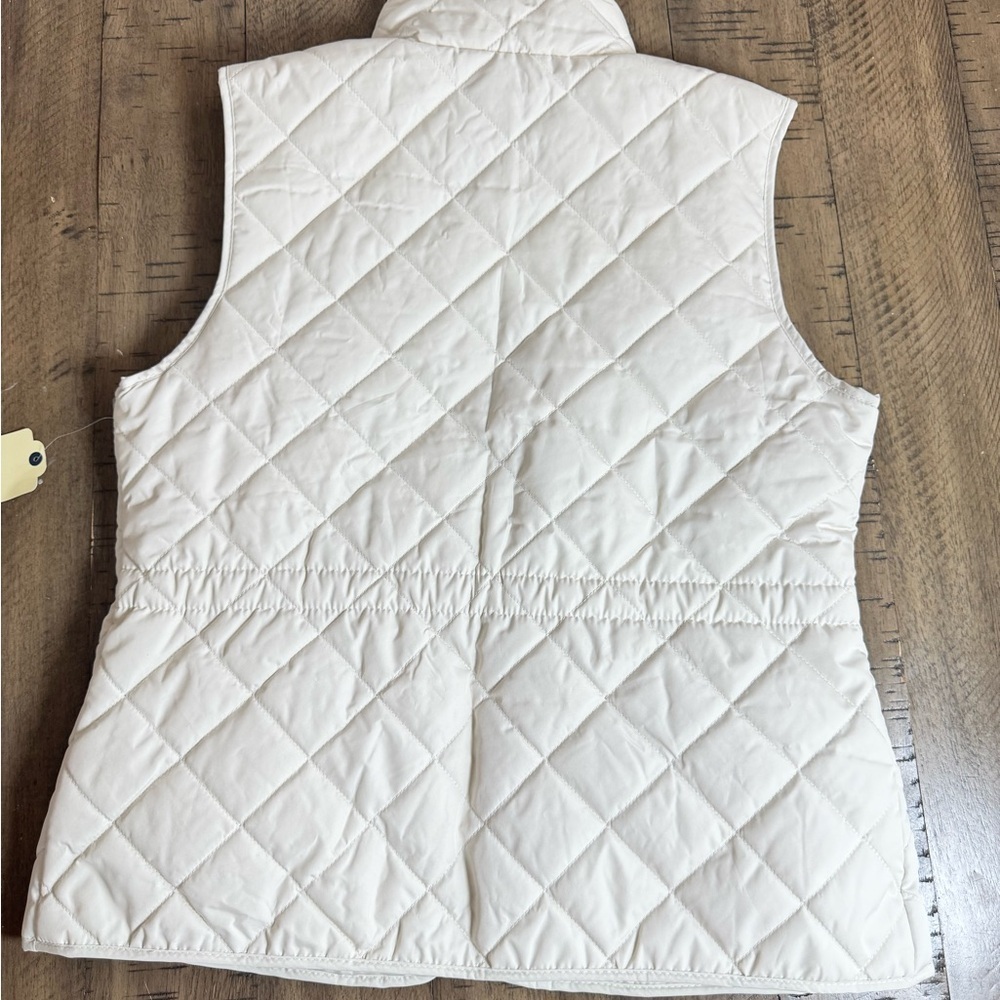 St. John's Bay Off-White Quilted Vest with Gold Zipper - Picture 3 of 7